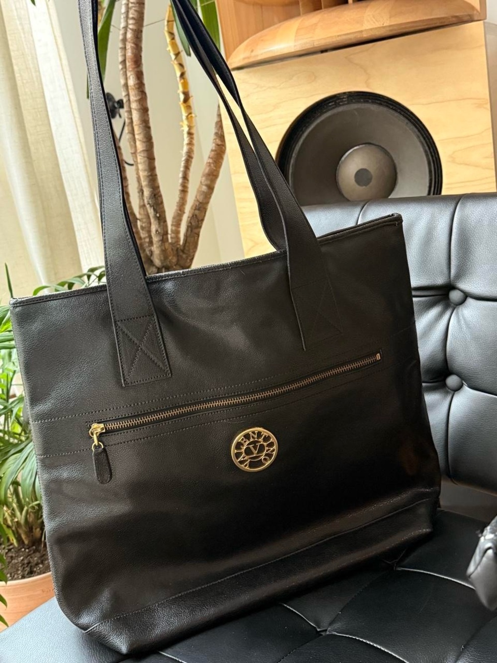 90s Italian Designer Valentino Black Zip Up Leather Tote Bag Gold Hardware